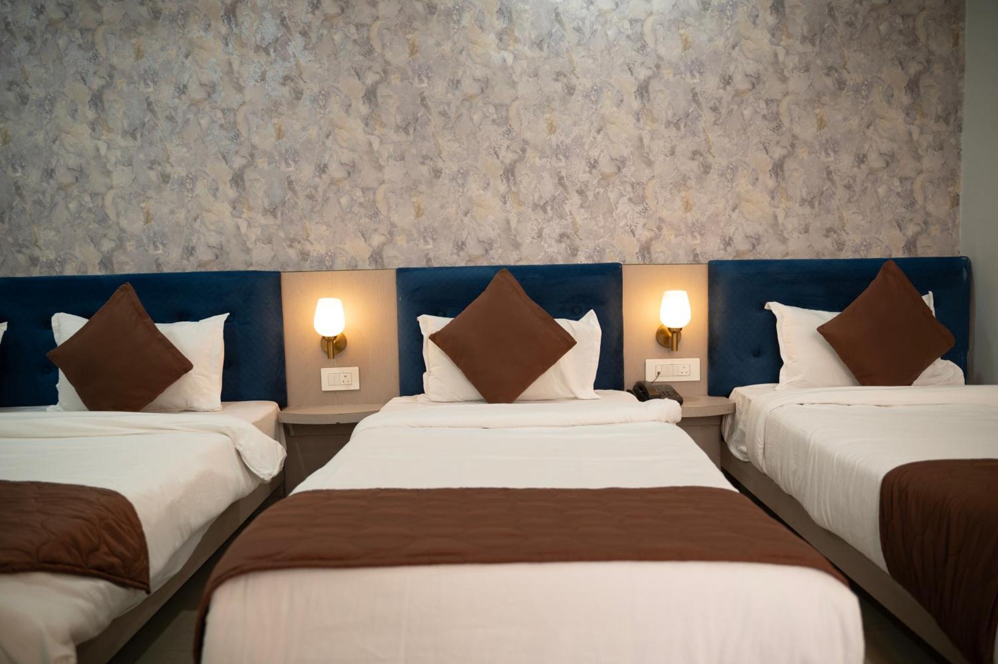 Hotel Manaal Akolia Eksteriør billede