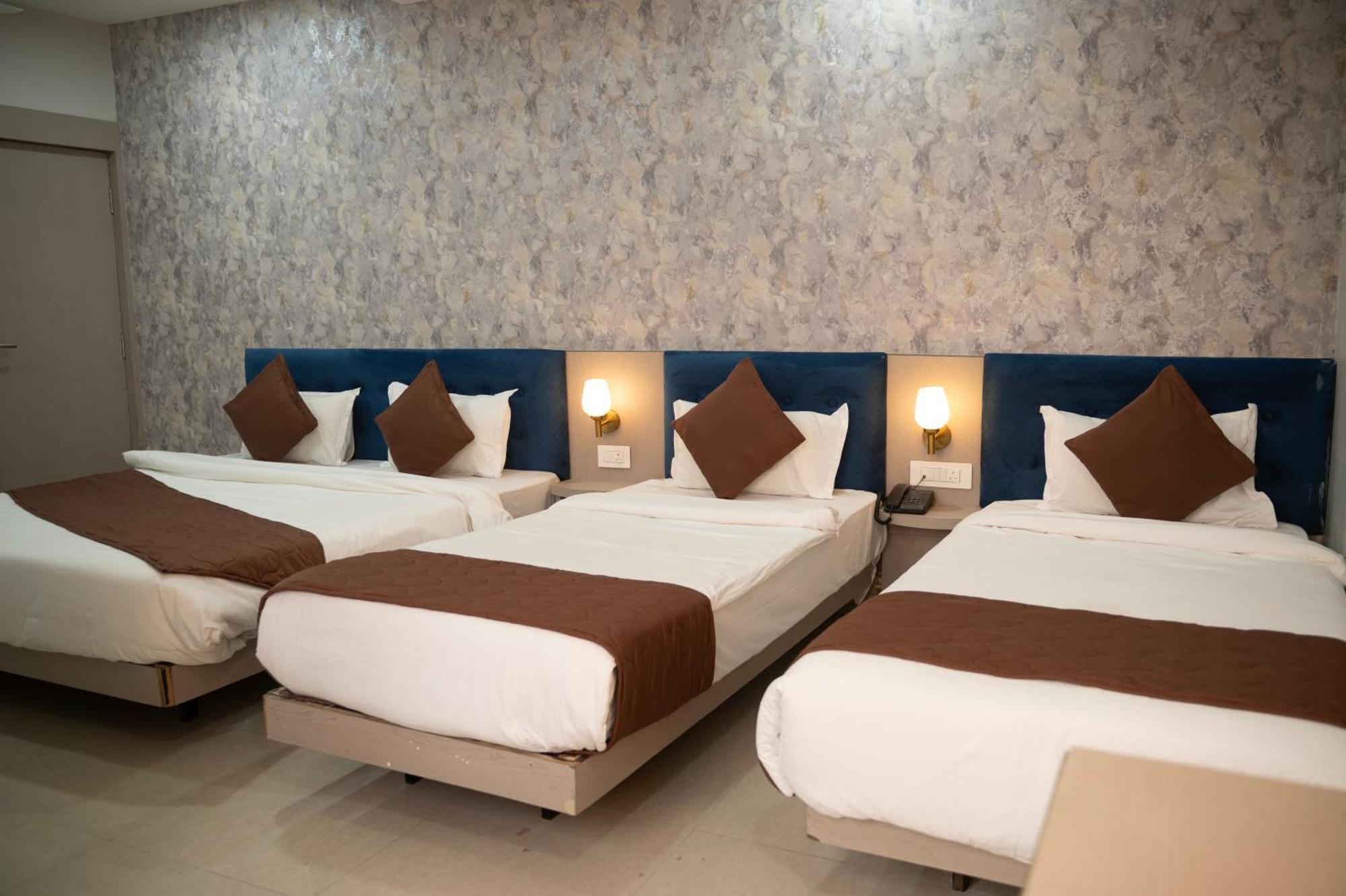 Hotel Manaal Akolia Eksteriør billede